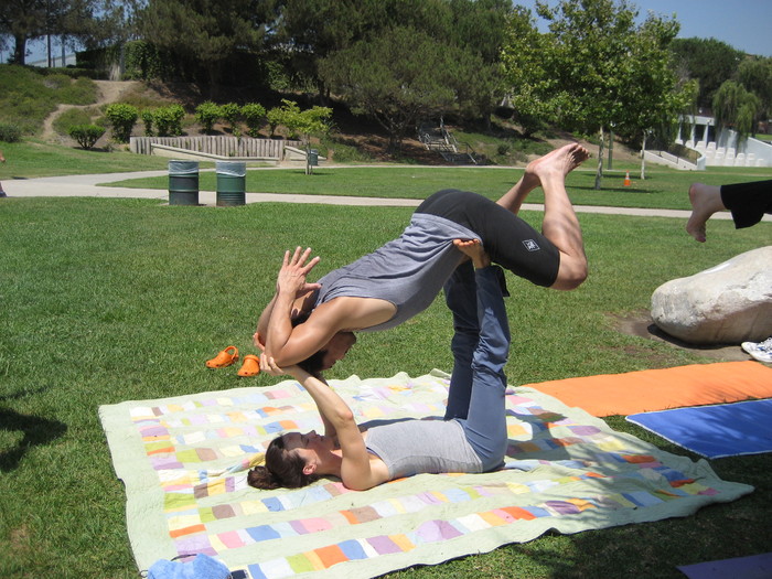 Acrobat_Yoga 094 - plz clik aici