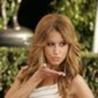 Ashley Tisdale - poza 13