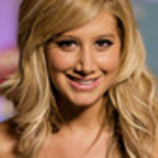 Ashley Tisdale - poza 73 - ashley tisdale foto