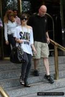 6 - Demy in New York at Hotel