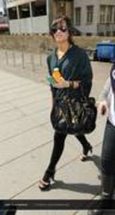 5 - Demy Lovato for a walk in London