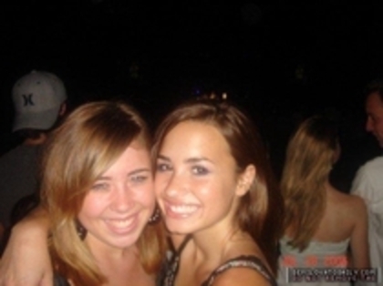 25 - Demz and her friend Marissa