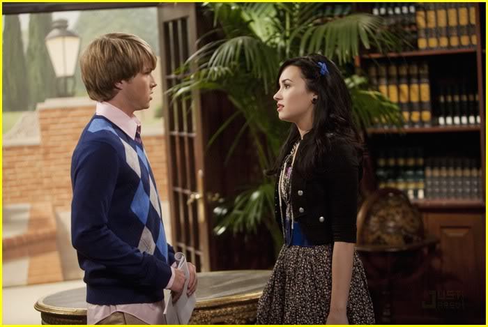 demi-lovato-sterling-knight-date-07