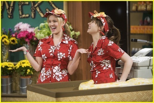 Sonny-and-Tawni-demi-lovato-and-tiffany-thornton-5825434-500-335 Sonny-and-Tawni-demi-lovato-and-tiffany-thornton-5825434-500-335