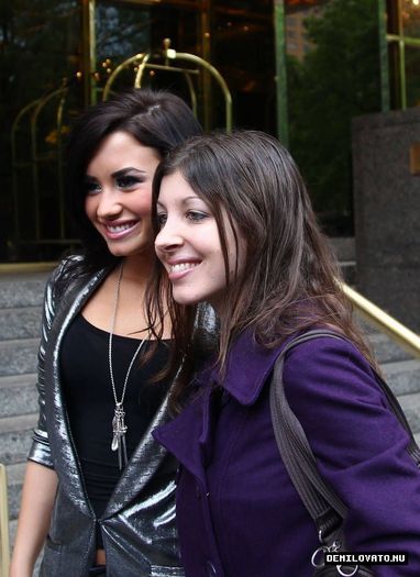 22 - Demi Lovato Leaving her Hotel in NYC 2010 May 19