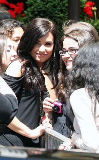 1 - Demi Lovato Leaving her Hotel in NYC 2010 May 20