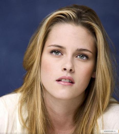  - Kristen Stewart