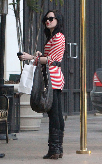 1 - Demi Lovato Shopping at The Grove 2010 February 1