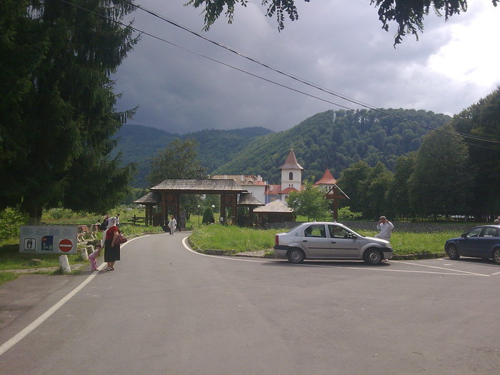 Manastirea Brancoveanu; Manastirea Brancoveanu - Sambata de Sus
