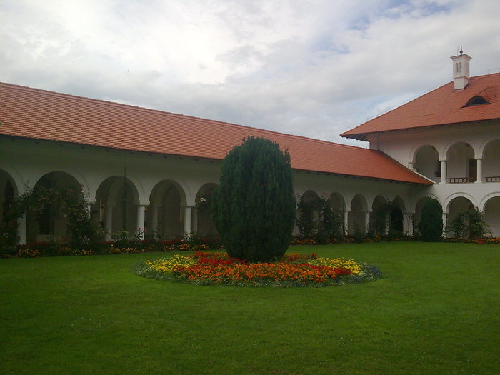 Manastirea Sambata de Sus; Manastirea Brancoveanu - Sambata de Sus
