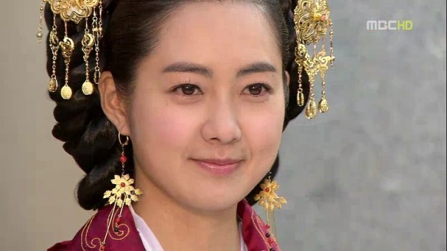 12556717_CMJUEBNPA - Deokman