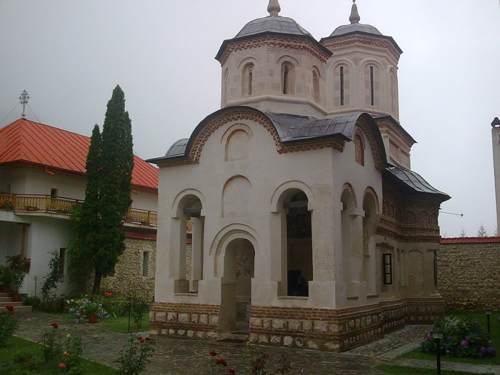 Imagine323 - Manastirea Arnota - Valcea
