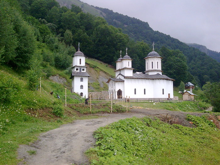 Imagine237 - Manastirea Patrunsa - Valcea