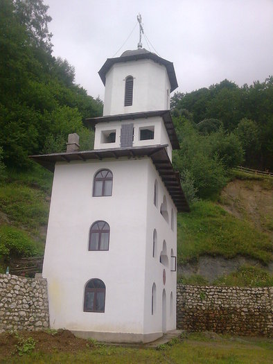 Imagine250 - Manastirea Patrunsa - Valcea