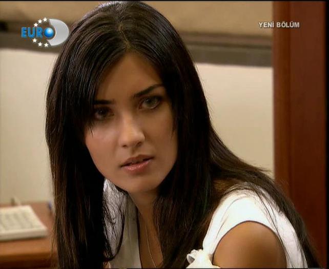 Tuba Buyukustun (24) - x - Tuba Buyukustun