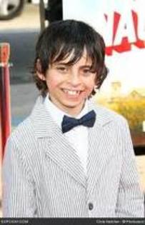 images - Moises Arias-Rico