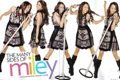 17nw7 - Miley And Hannah