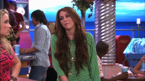 normal_4x03_mkv_001091717 - 0 episoade hannah montana 4