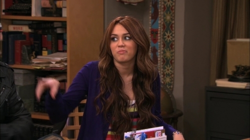 normal_hannah_montana_to_the_principal_s_office_hd_m4v_000358983