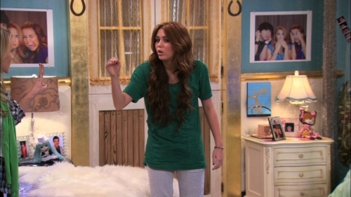 normal_hannah_montana_to_the_principal_s_office_hd_m4v_000763388