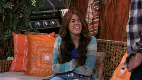 normal_hannah_montana_to_the_principal_s_office_hd_m4v_001251876