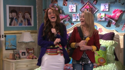 normal_hannah_montana_to_the_principal_s_office_hd_m4v_000114739 - 0 episoade hannah montana 4