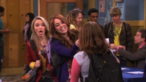 normal_hannah_montana_to_the_principal_s_office_hd_m4v_000136761