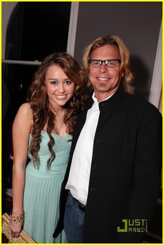mileycyrusgoldenglobepavx6 - mileyyyyyyyyy