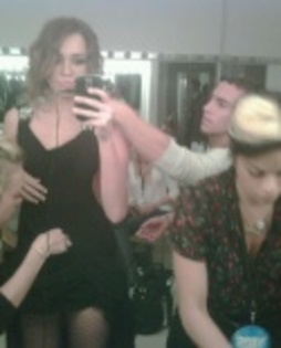 miley_cyrus_personal_pics_046