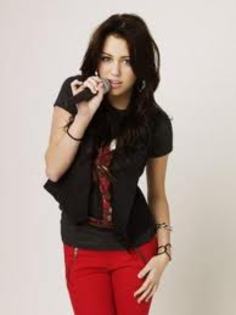 images - Miley Cyrus PhotoShoot 026