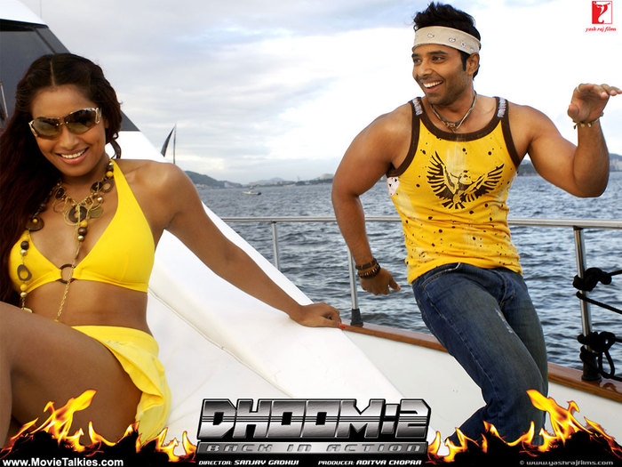 dhoom2-2006-10b