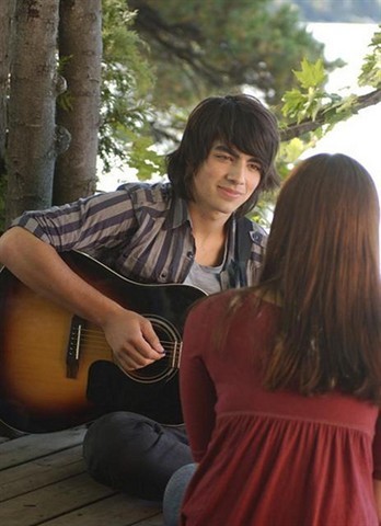 CR%20(30) - Demi Lovato rare