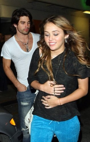 17bjtf - Miley Cyrus and Justin Gaston Sushi Dan Date