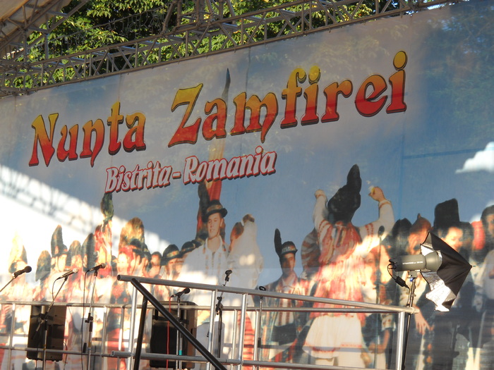 Eveniment folcloric de ani buni - NUNTA ZAMFIREI