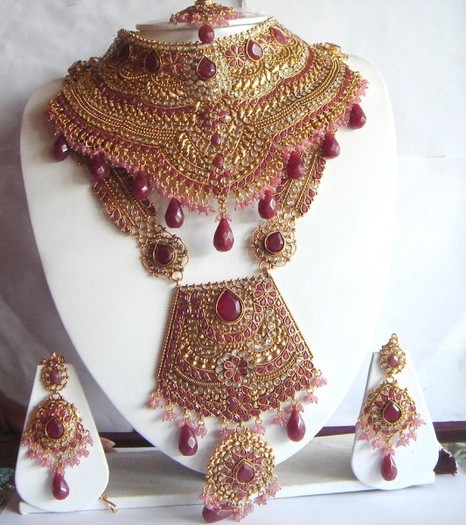 bridal-jewellery-designs-26