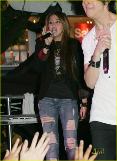 n4xems - Miley Cyrus Rocks with Mitchel Musso