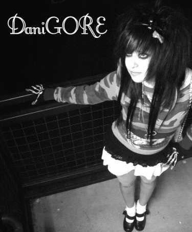  - O_o Dani Gore o_O