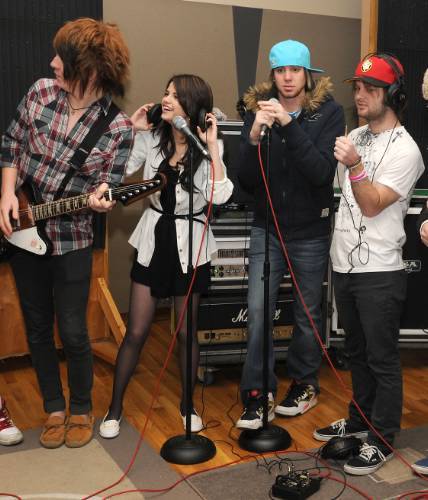 nqa0sk - 26 jan Visiting Forever The Sickest Kids in the Recording Studio