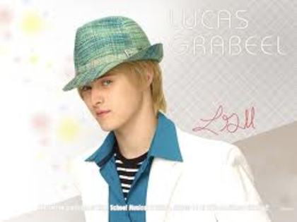 images - AUTOGRAFUL LUI LUCAS GRABEEL