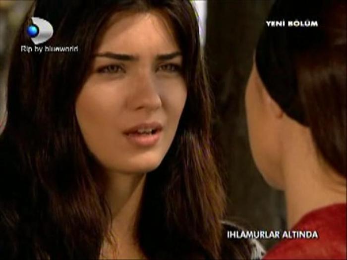 Tuba Buyukustun (11) - x - Tuba Buyukustun