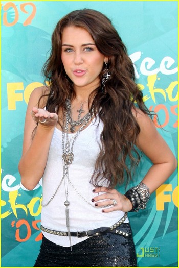 uosit - Miley Cyrus Teen Choice Awards 2009
