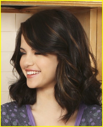 selena-gomez-mom-happiness-04