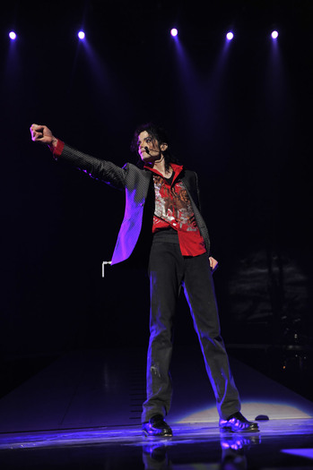 michael-jackson-this-is-it(424)-m-8 - michael jackson this is it