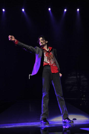 michael-jackson-this-is-it(424)-m-81 - michael jackson this is it