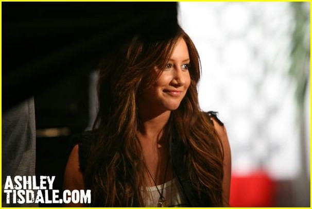 14jvi89 - Peep Ashley Tisdales New Music Video