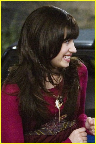 demi-lovato-heartbreak-kid-10