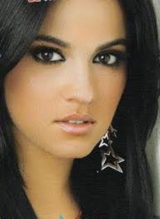 images (4) - Maite