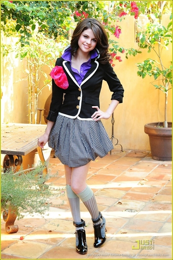 selena_gomez_cambodia_school_uniform_147[1] - Selena Gomez Photos