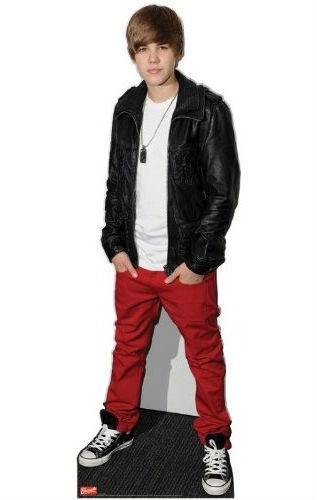 justinbiebercardboard; idolul meu
