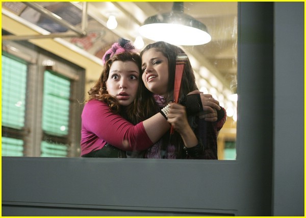 new-wizards-of-waverly-place-stills-03 - Jennifer Stone and Selena Gomez Lost Subway Car